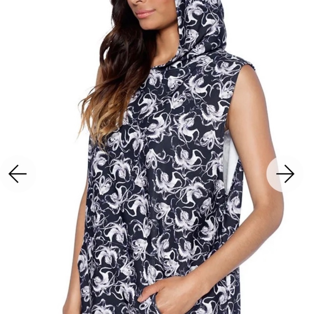 Octopus hooded tank by Blackmilk